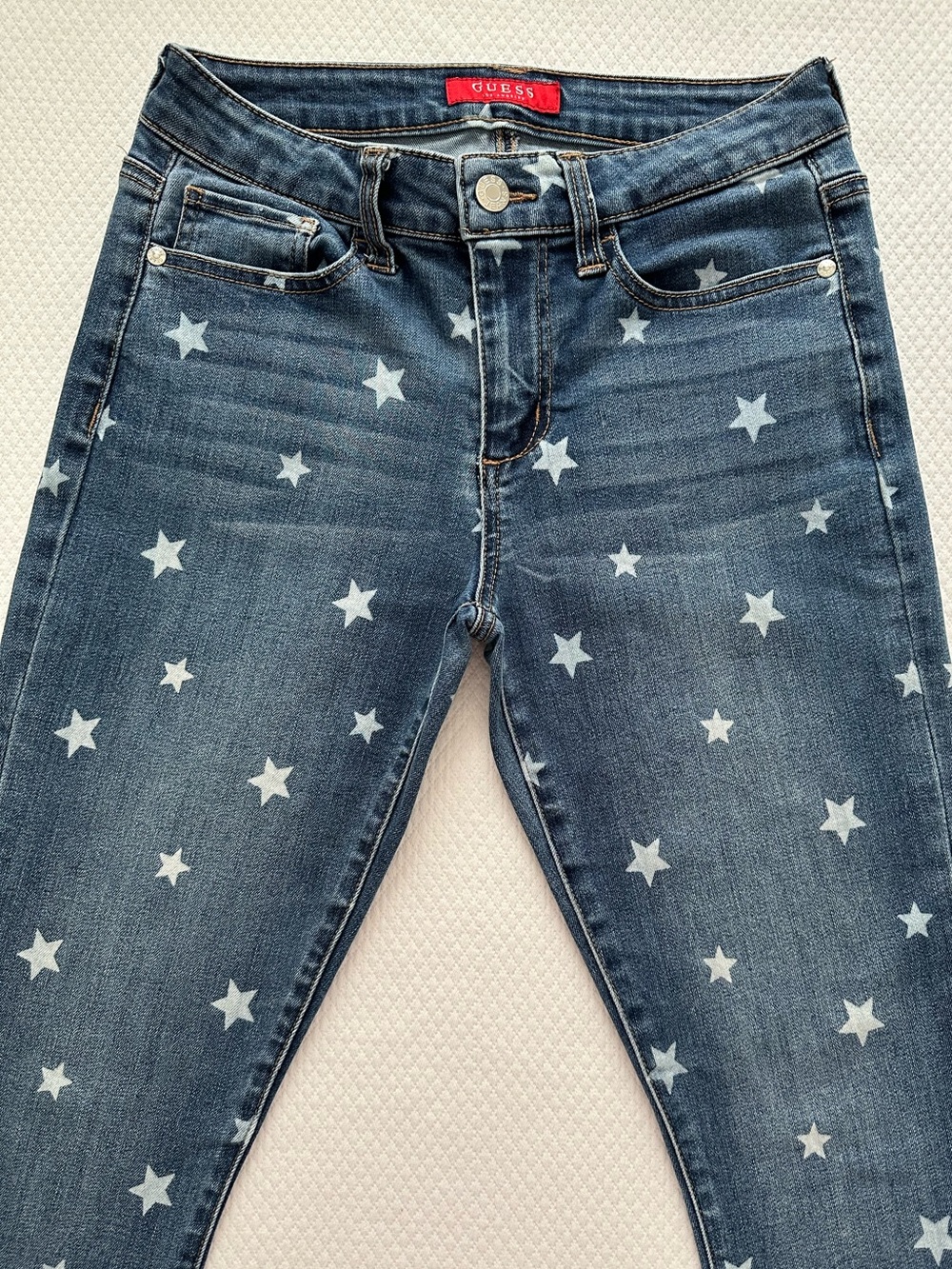 GUESS  Blue Star-Print Skinny Jeans